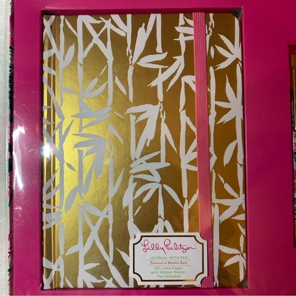 Lilly Pulitzer Bamboo Bash Boxed 128 pg lined Journal with Pen Gift Set - Picture 2 of 10